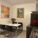 Neueroeffnung - Apartment Dietrichsteinplatz - Gratis Tiefgaragenplatz